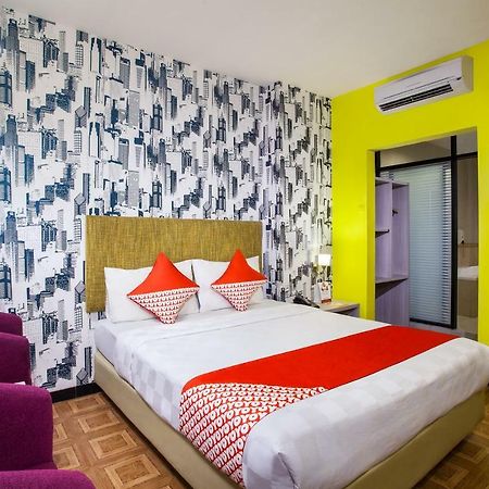ג'קרטה Oyo 119 Belvena Hotel מראה חיצוני תמונה