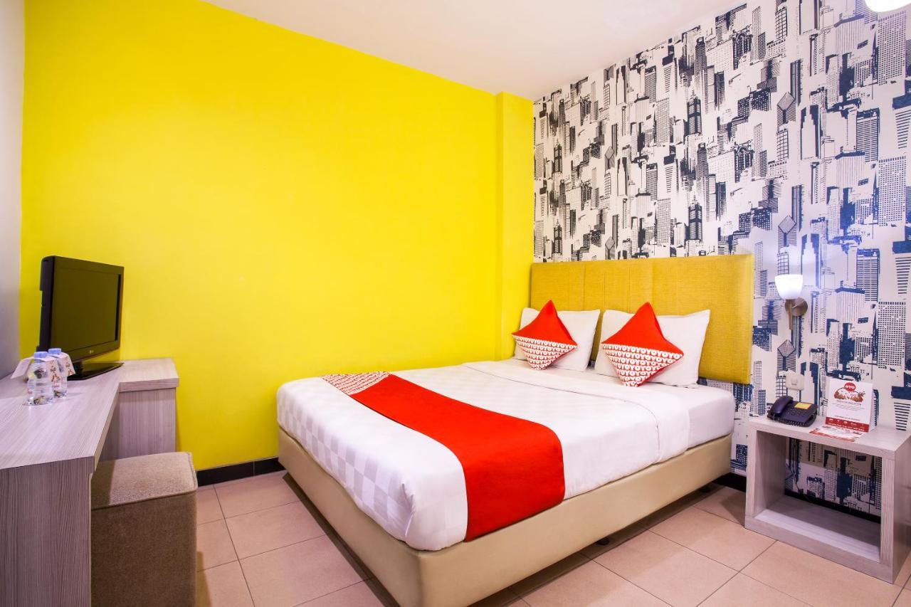 ג'קרטה Oyo 119 Belvena Hotel מראה חיצוני תמונה