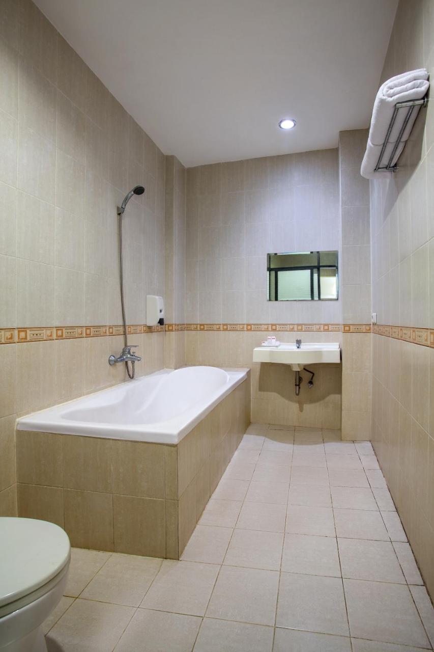 ג'קרטה Oyo 119 Belvena Hotel מראה חיצוני תמונה